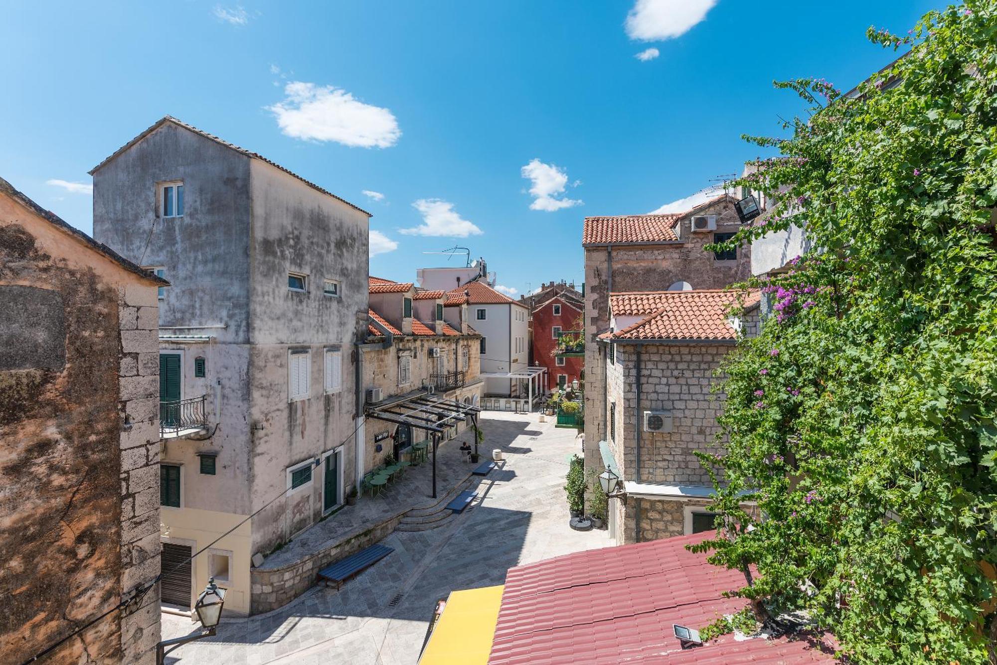 Palace Heritage 2 * Makarska